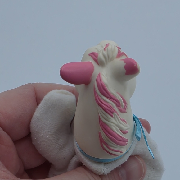Vintage 1992 Hasbro Pony Surprise Replacement Baby White Pink Horse - Picture 5 of 5